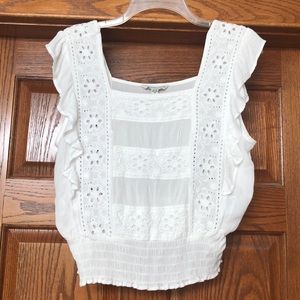 American Eagle white cap sleeve crop top